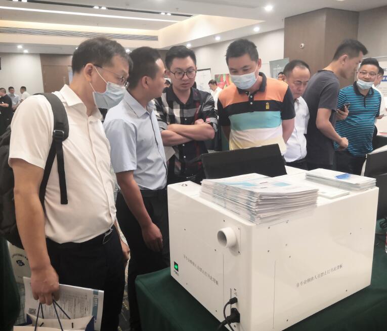 塞克陸德碘元素自動(dòng)檢測(cè)儀在長(zhǎng)沙市醫(yī)療器械產(chǎn)銷對(duì)接會(huì)廣受好評(píng)